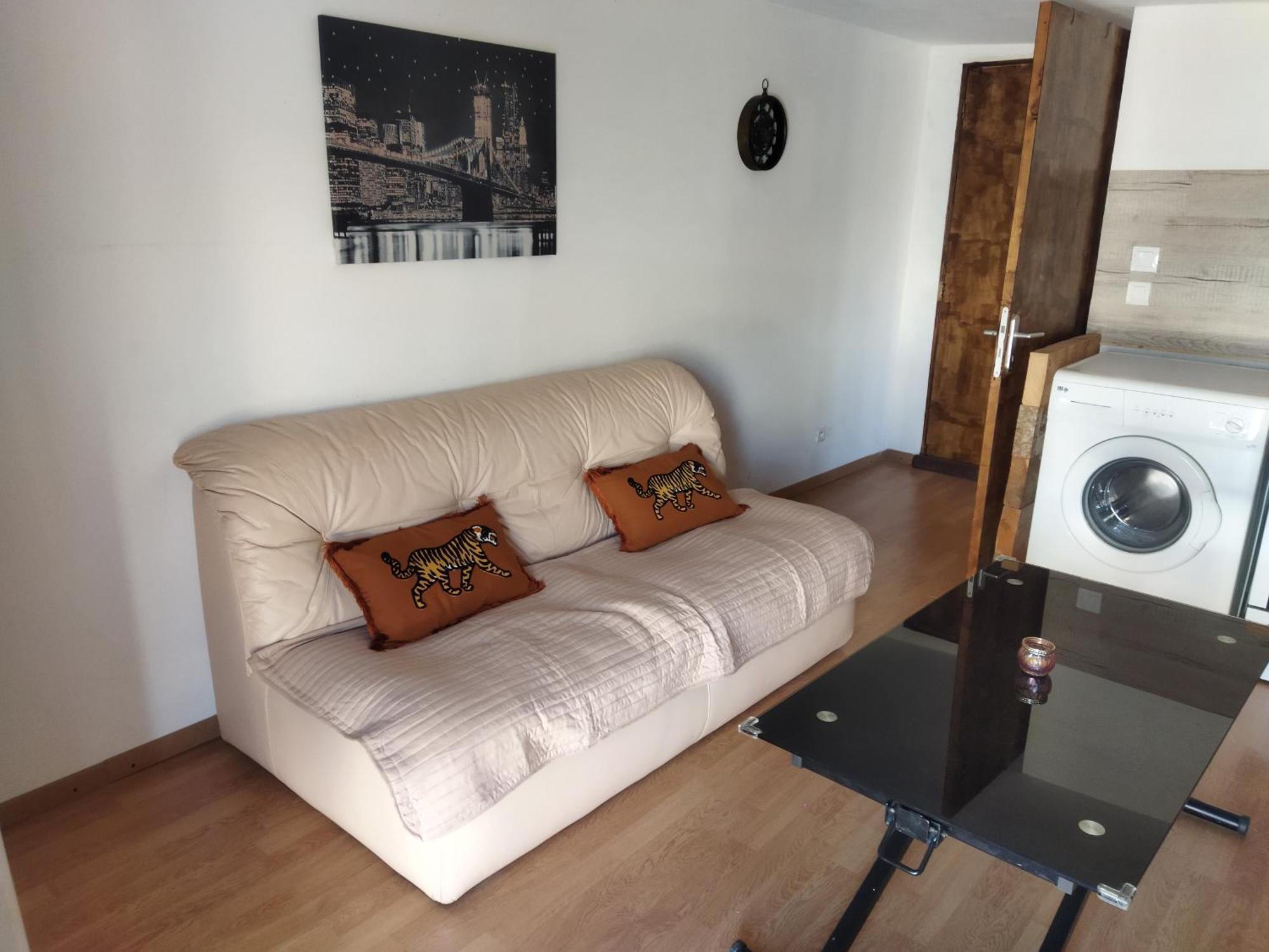 Vero Tony Apartment *